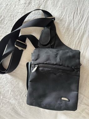 Travelon Black Crossbody anti theft bag